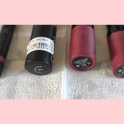 Lipsticks used, pack of 4 coral shades