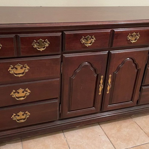 Bedroom set with double bed, two nightstands and dresser with mirror Varagkis like new