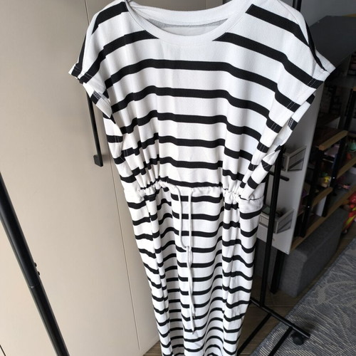 Midi dress Shein black and white, new with side slit, XL