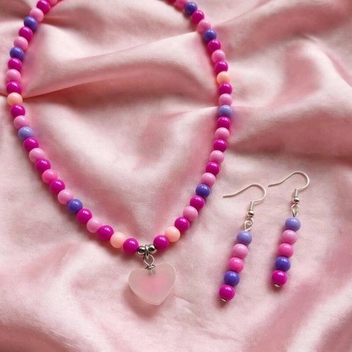 Summer necklace and earrings set handmade in pink and purple