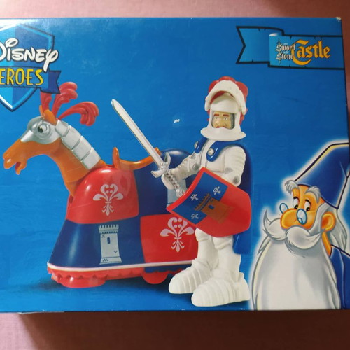 Disney Heroes White Knight new famosa 2003