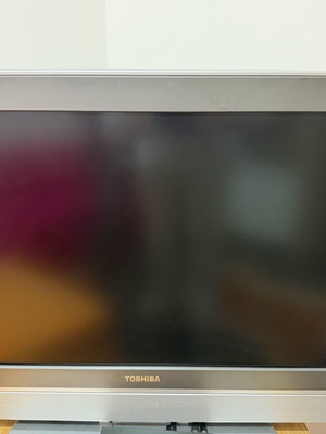 Toshiba TV 40 inches used in very good condition
