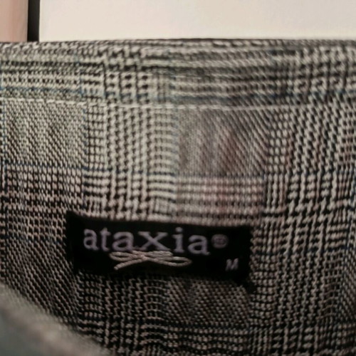 Women's skirt used, size M, black and gray