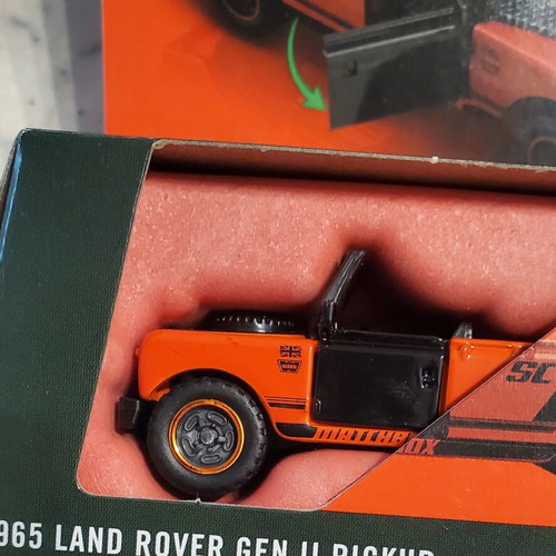 Matchbox Super Chase Land Rover toy car sealed
