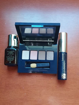 Προϊόντα Estée Lauder καινούργια σε μικρό μέγεθος παλέτα σκιών, μάσκαρα, serum