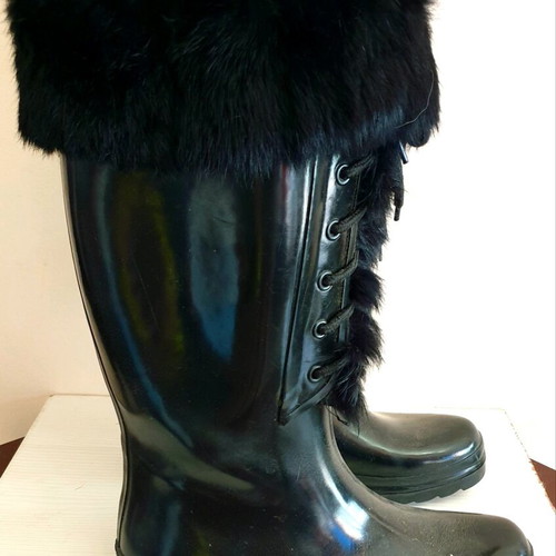 Wellington boots black with fur and laces, new, size 38.5