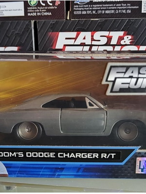 Fast & Furious Dom's Dodge Charger R/T metal model 1:32 like new