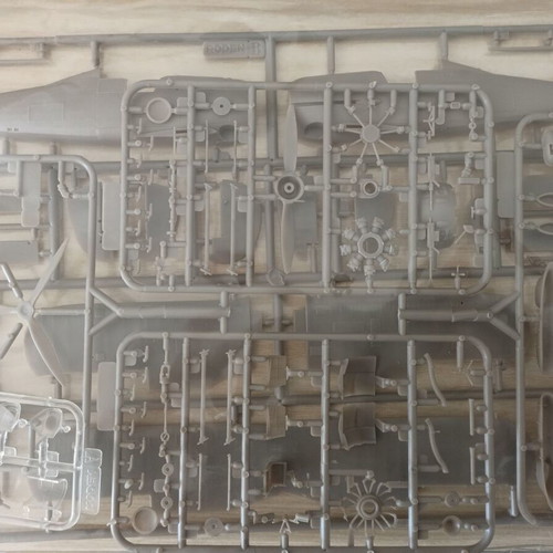 Roden Gloster Gladiator MK1 model kit 1/48 scale new