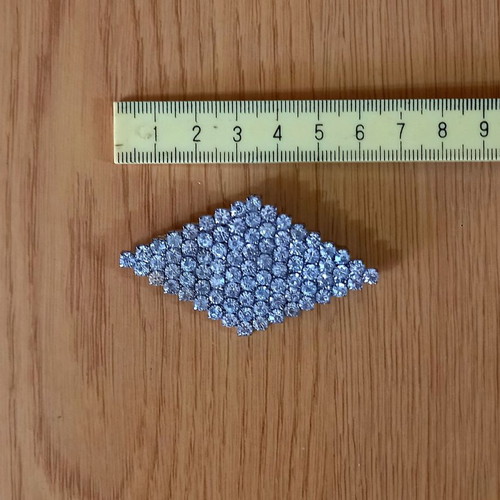 Vintage brooch rhombus with rhinestones like new