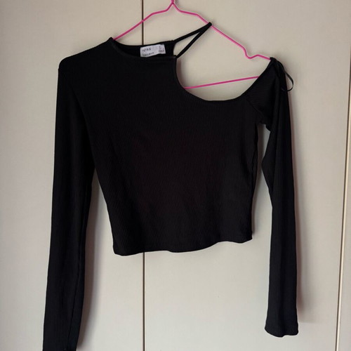 Bershka black blouse size S like new