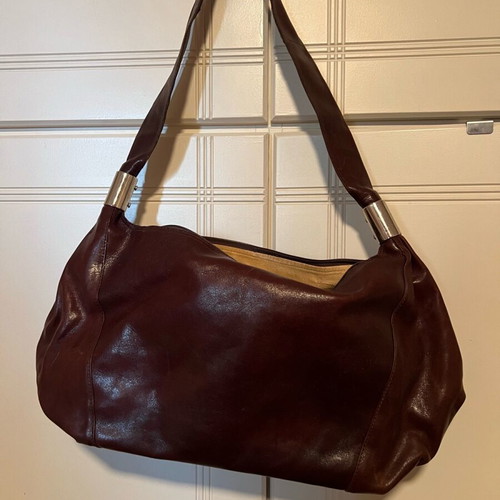 Leather shoulder bag brown like new