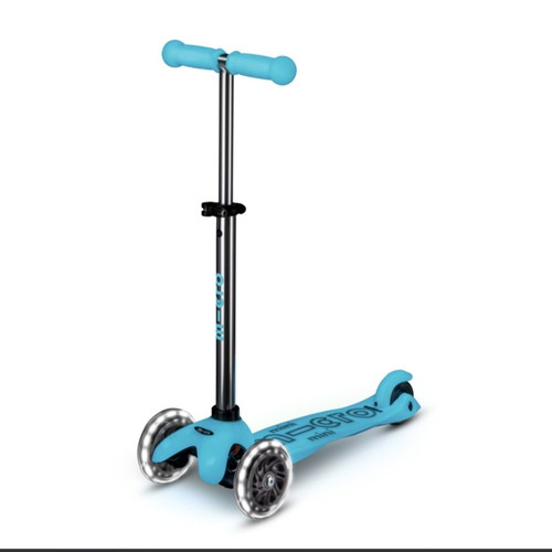 Deluxe Glow LED Scooter like new with 3 wheels and adjustable handlebar