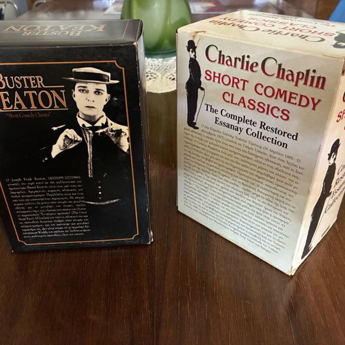 Classic movies collection like new, pack of two