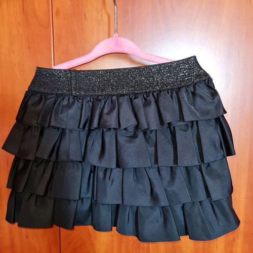 Ralph Lauren skirt 3 years old black like new