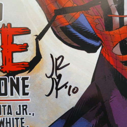Amazing Spider-man #568 like new signed by John Romita Jr