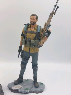 2 Action Figure UBISOFT Ubicollectibles Tom Clancy's(Price is for both figures as a bundle)