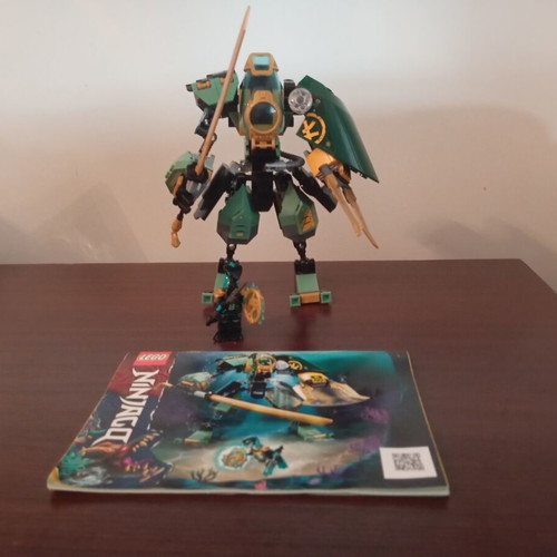 Lego Ninjago 71750 like new, missing Lloyd figure, includes instructions