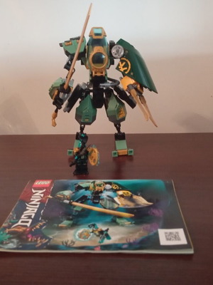 Lego Ninjago 71750 like new, missing Lloyd figure, includes instructions