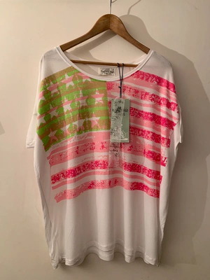 T-shirt καινούργιο, μέγεθος M/L που καλύπτει μέχρι 5XL, ροζ και άσπρο