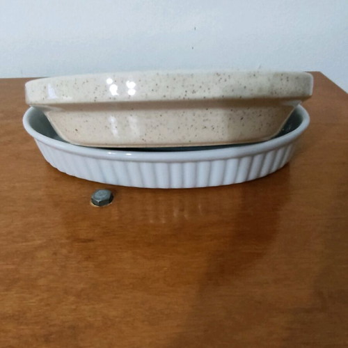 Ceramic bowls new, set of 2 for serving and oven use