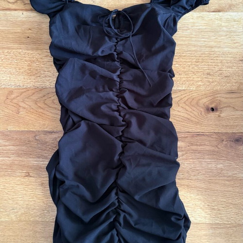 Bershka dress black like new
