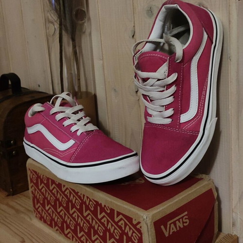 Vans Old Skool sneakers like new, size 35, fuchsia and white