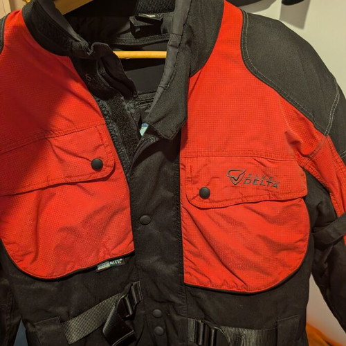 Blue Delta motorcycle jacket used with lining and protectors