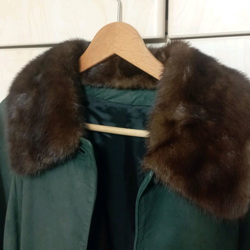 Leather suede women's coat used with real fur