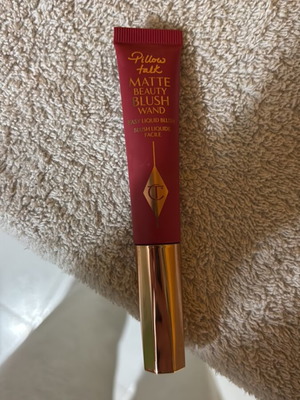 Charlotte Tilbury Matte Beauty Blush Wand Pillow Talk used, like new