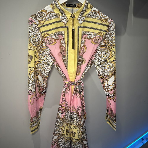 Versace women's dress new, colorful, size 2XL fitting L