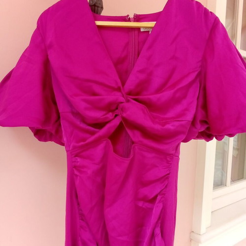 Boohoo women's satin dress new, size small