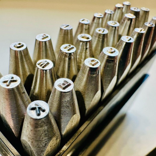 Eclipse marking punches 1.5mm, 27 letters, metal