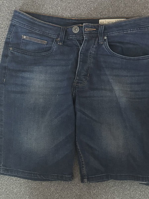 Livergy Casual Fit Jean Bermuda Size 46 Like New, Blue, M