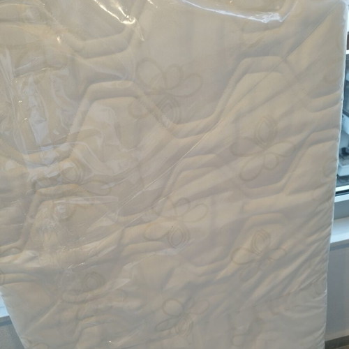 Baby cot with quality mattress like new, 0.70x1.40 m