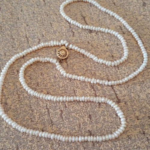 Double strand necklace of natural raw pearls like new