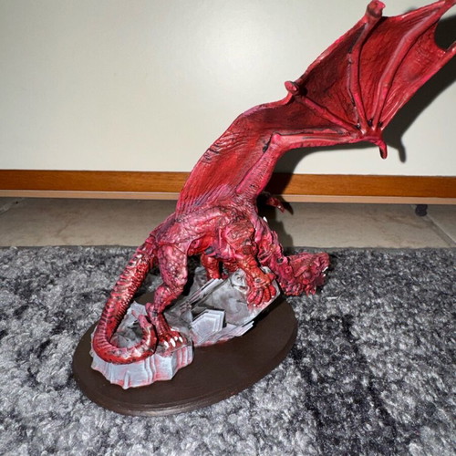 Lord of the Rings 3D Cave Dragon painted by Davale Studio like new