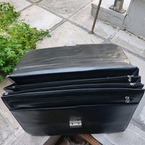Mont Blanc briefcase like new, black classic
