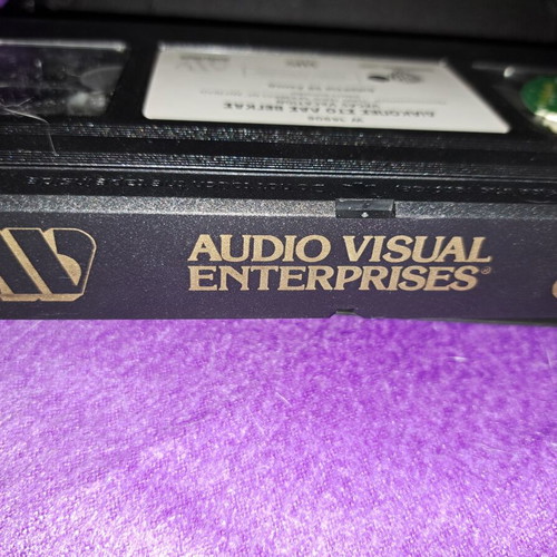 Vegas Vacation VHS used, comedy with subtitles