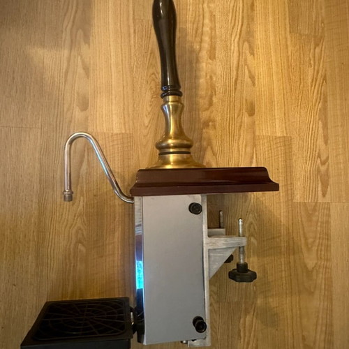 Masons manual beer tap for countertop