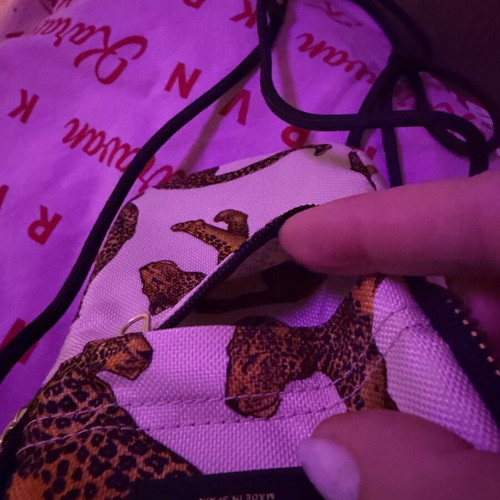 WOUF phone case like new made of woven material