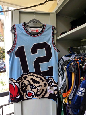 Ja Morant Memphis Grizzlies Bear Mitchell & Ness retro jersey like new