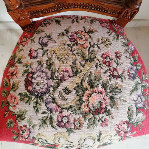 Carved chairs like new, set of 2 with embroidered upholstery