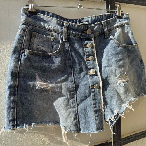 Zuiki shorts skirt size M like new, blue