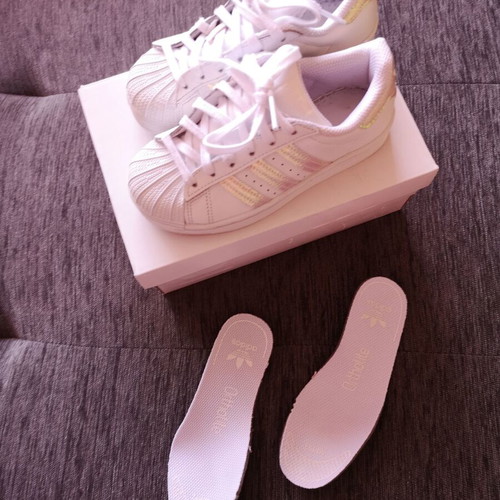 adidas gazelle silver green womens adidas Superstar 2 C Size / 2.5Y