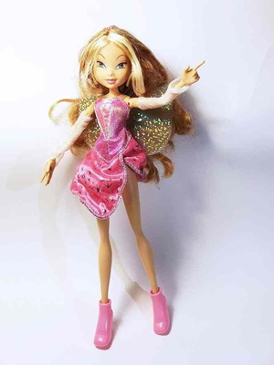 Winx Club Flora Mattel 2005 doll used