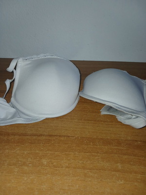 Bra H&M used, size 80B, white