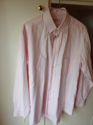 Peters men's solid color shirt like new, size M/L, pink