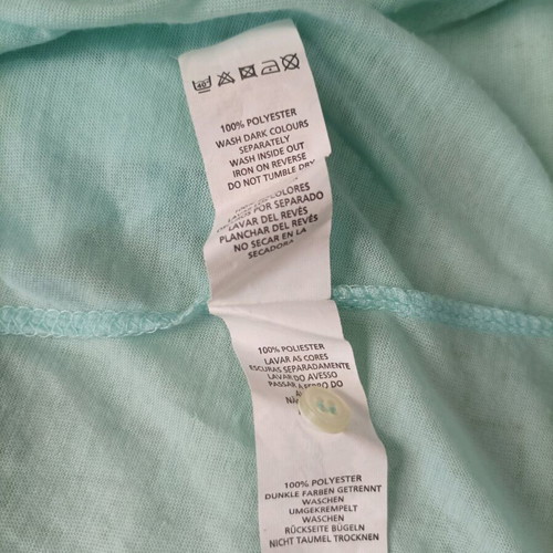 Shirt with 3/4 sleeve used, mint color, size XS/S