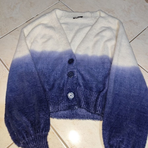 Women's fuzzy cardigan small size like new
