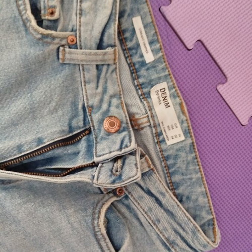 Denim jeans used, light blue straight cropped, size XS